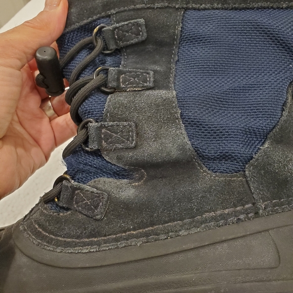 Ugg Australia boys bobbey snow boots - Picture 9 of 11